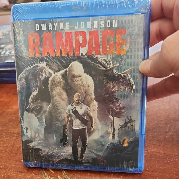 Other - 3/$15 Rampage Blu-ray Disc